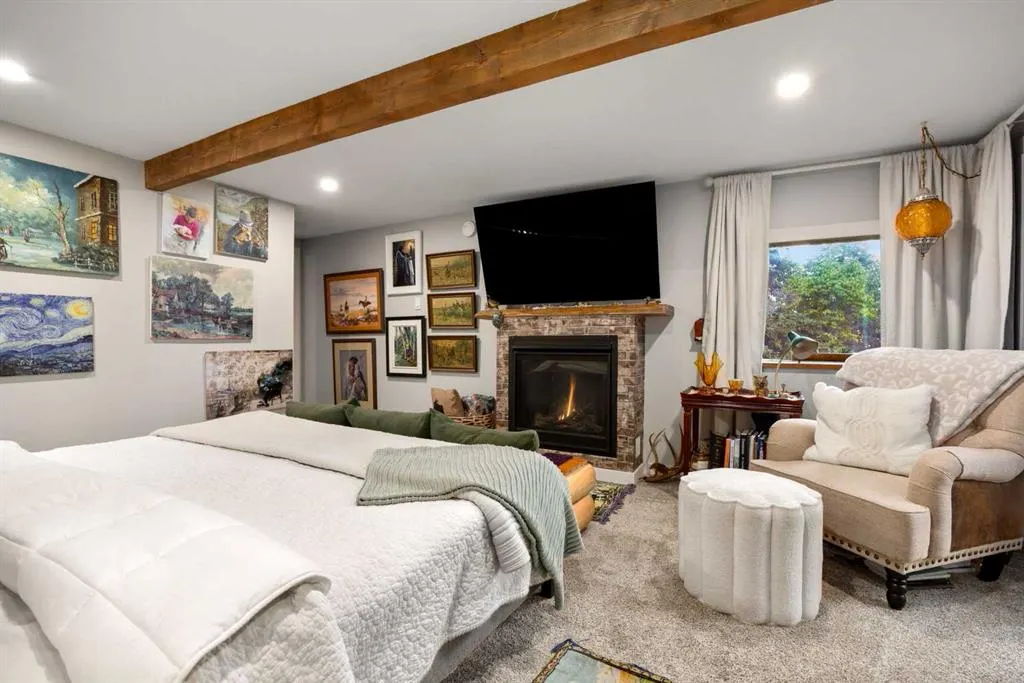 35 Bracken Point