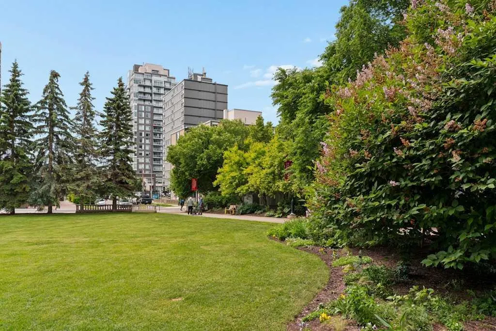 1501 6 Street SW #1603