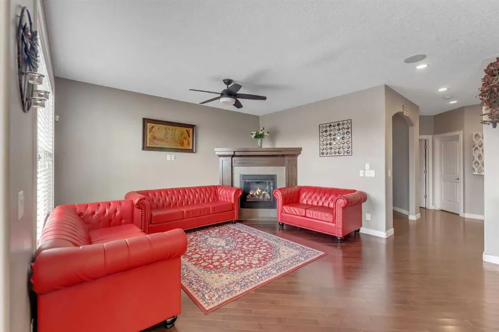 130 Brightonwoods Grove SE