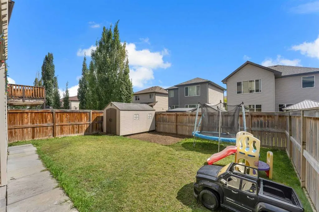 130 Brightonwoods Grove SE