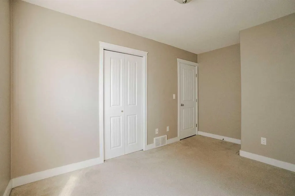 185 Gravelstone Way