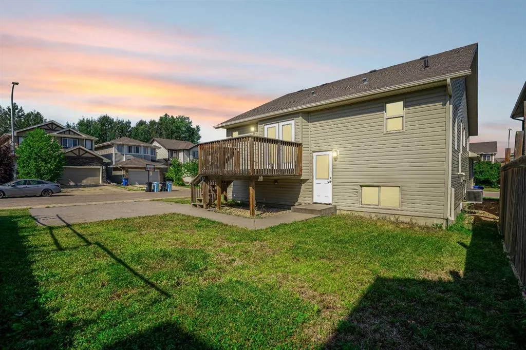 185 Gravelstone Way