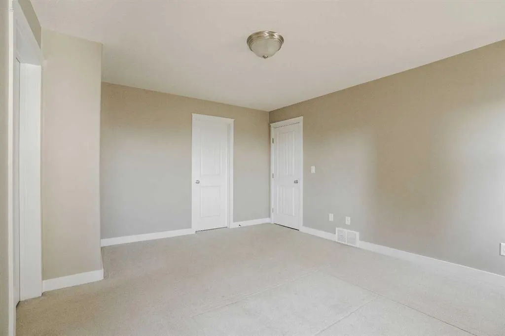 185 Gravelstone Way
