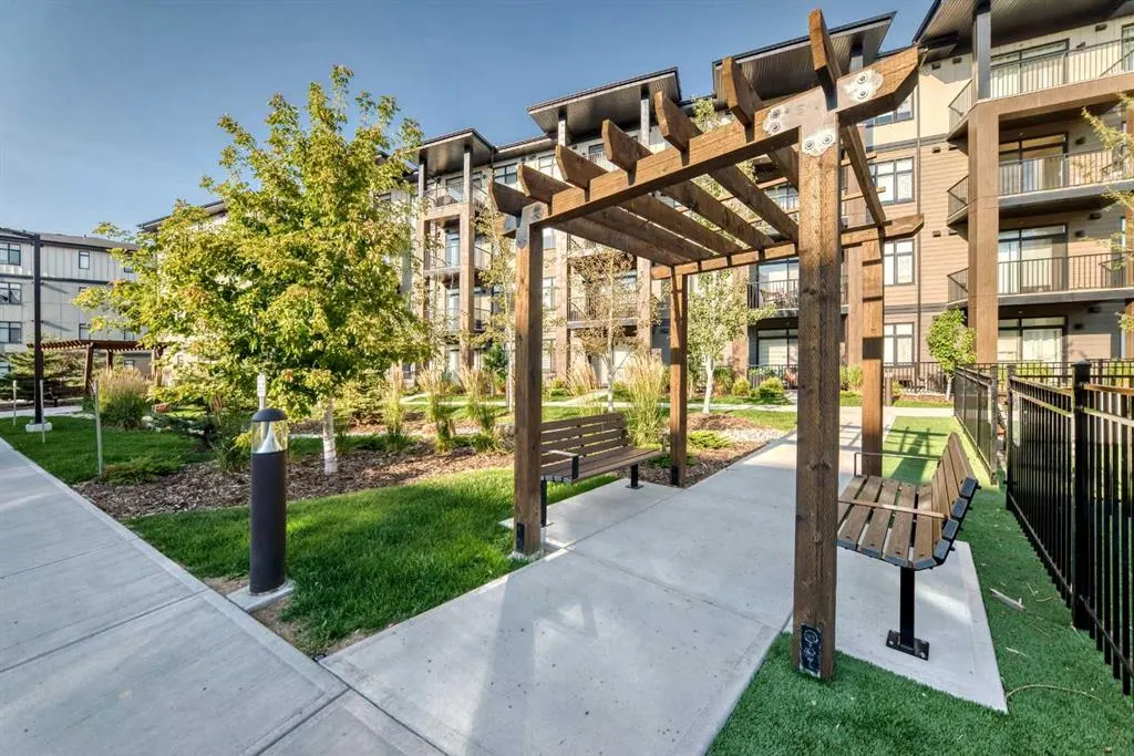 200 Seton Circle SE #4208