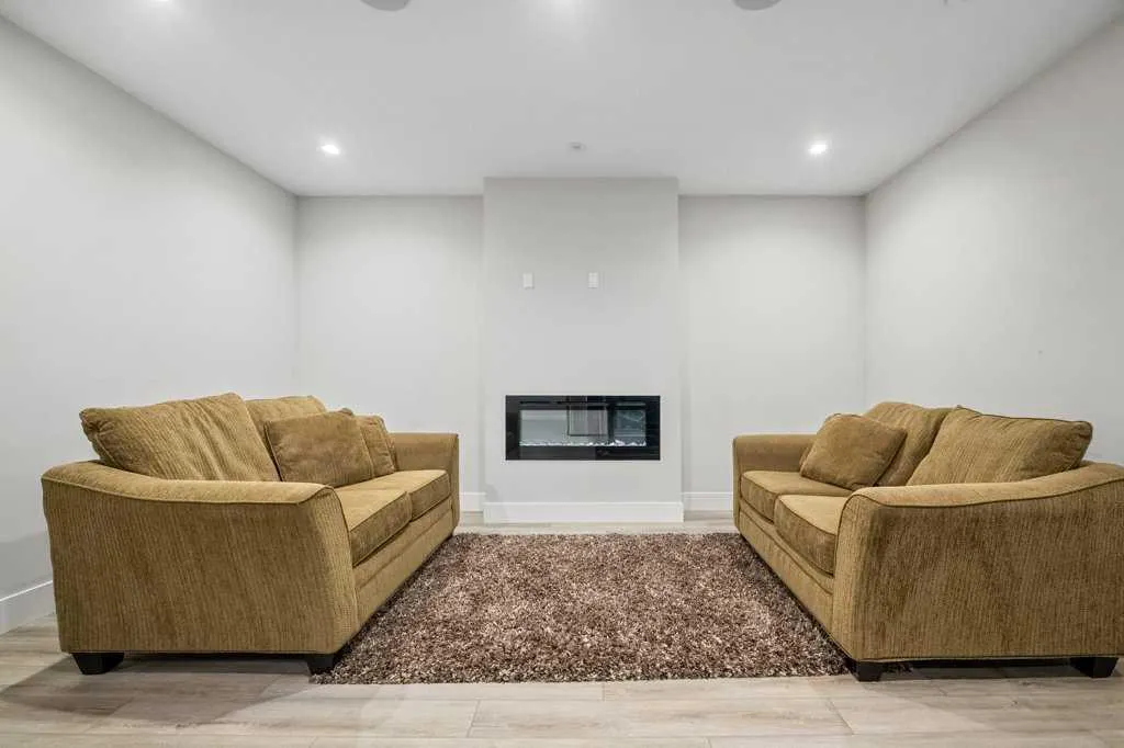 244 Sandpiper Boulevard