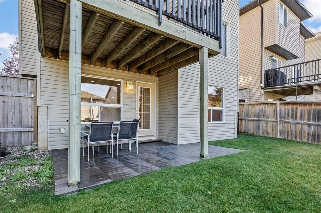 149 Everwoods Close SW