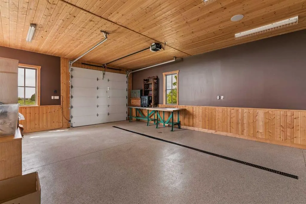261074 Township Road 262
