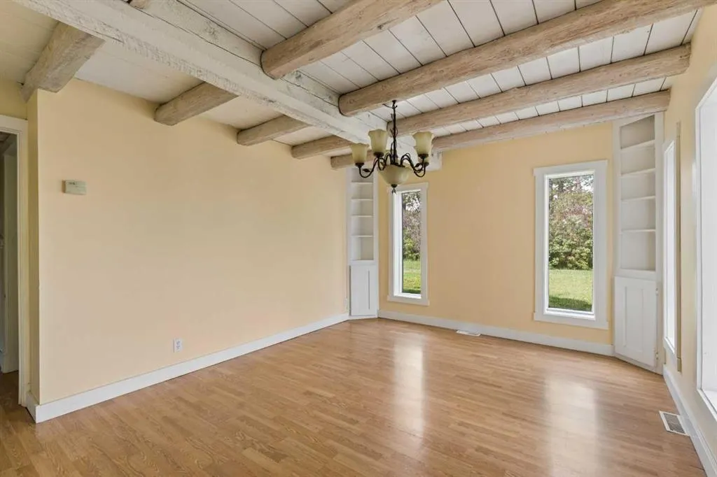 261074 Township Road 262