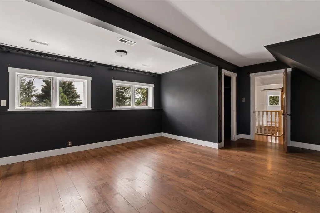 261074 Township Road 262