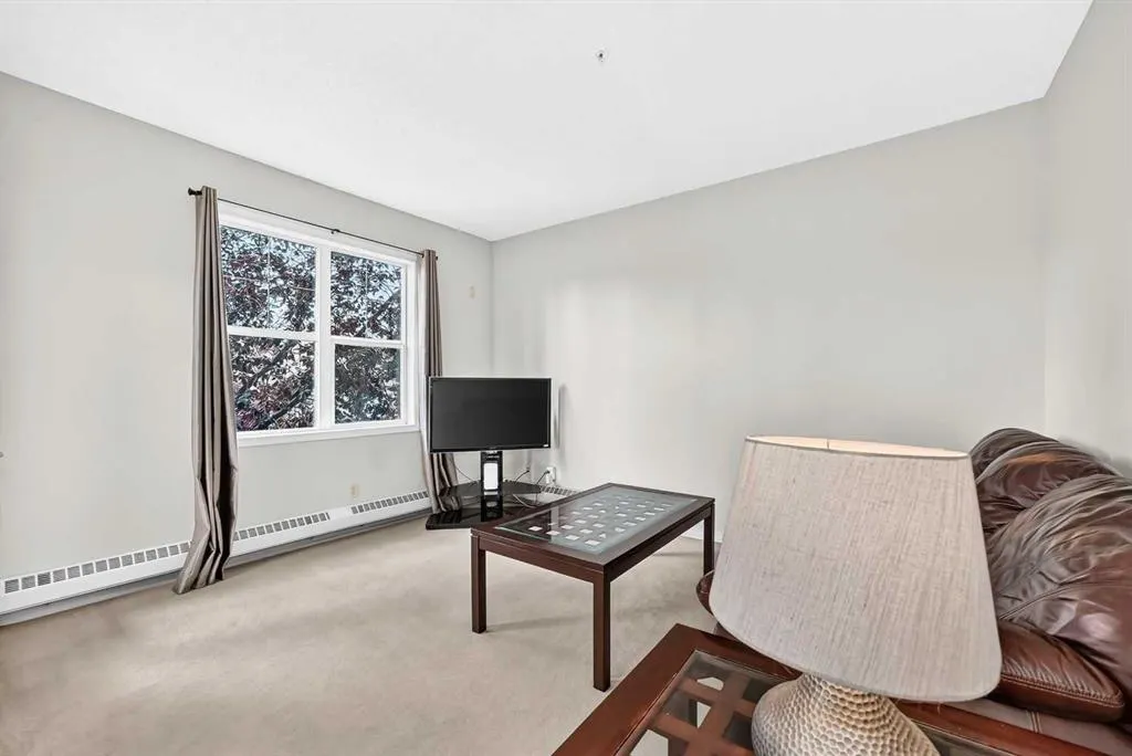 37 Prestwick Drive SE #204