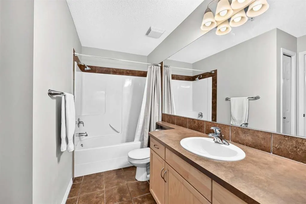 37 Prestwick Drive SE #204