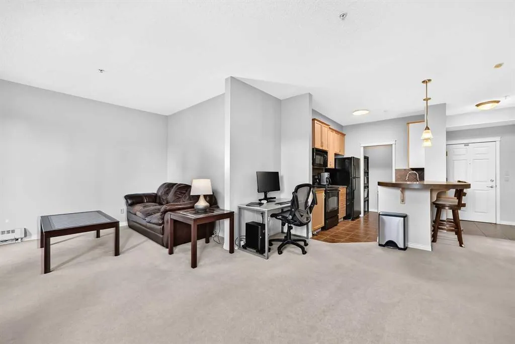 37 Prestwick Drive SE #204