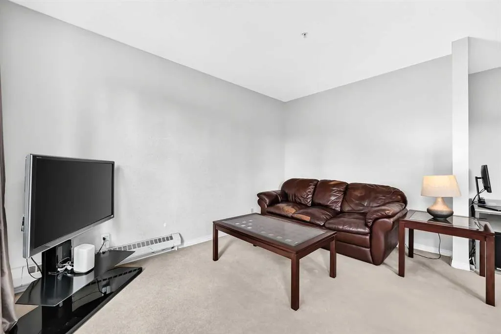 37 Prestwick Drive SE #204