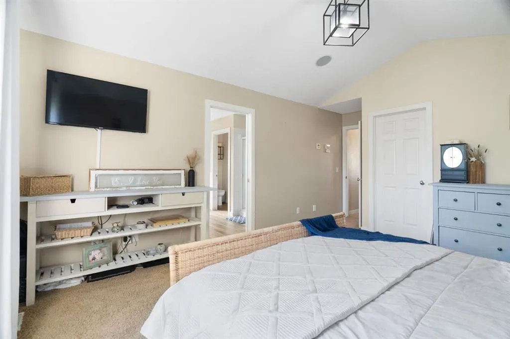 417 River Heights Drive