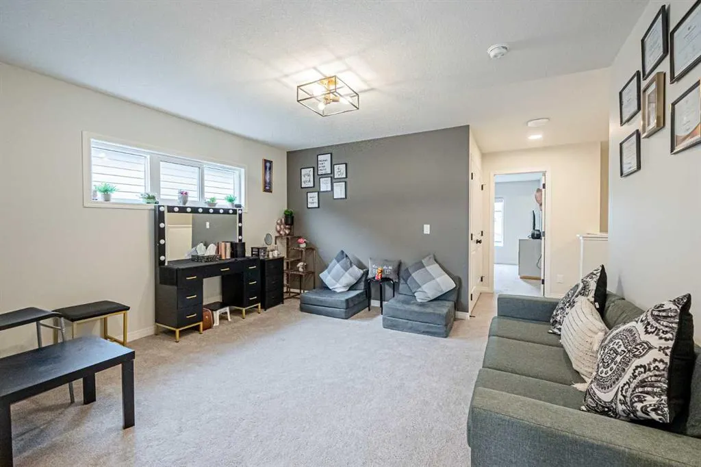 235 Cornerbrook Road NE