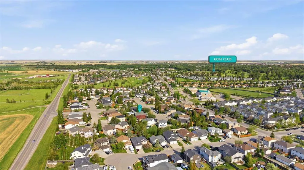 206 Highwood Village Place NW