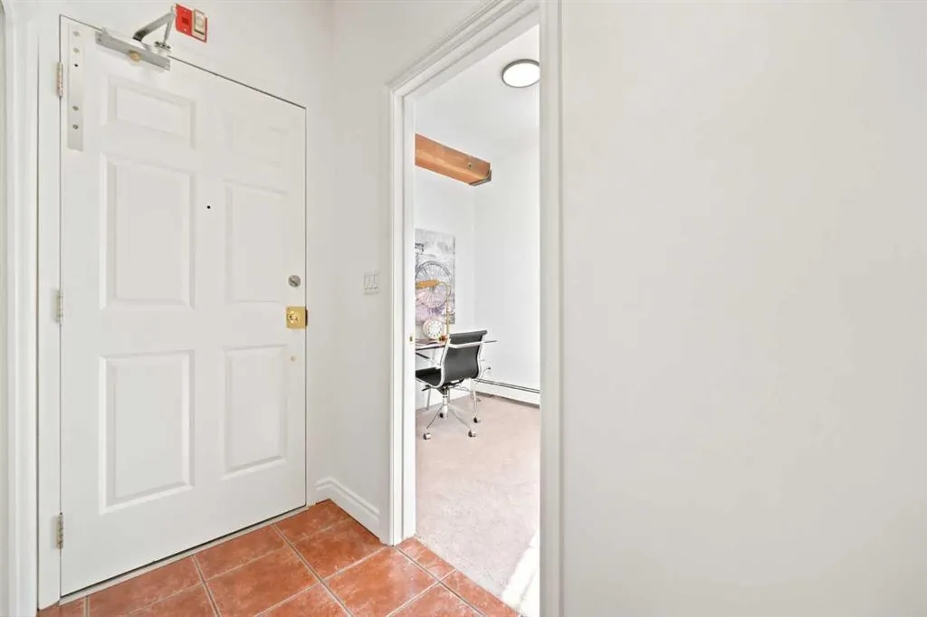 220 11 Avenue SE #317