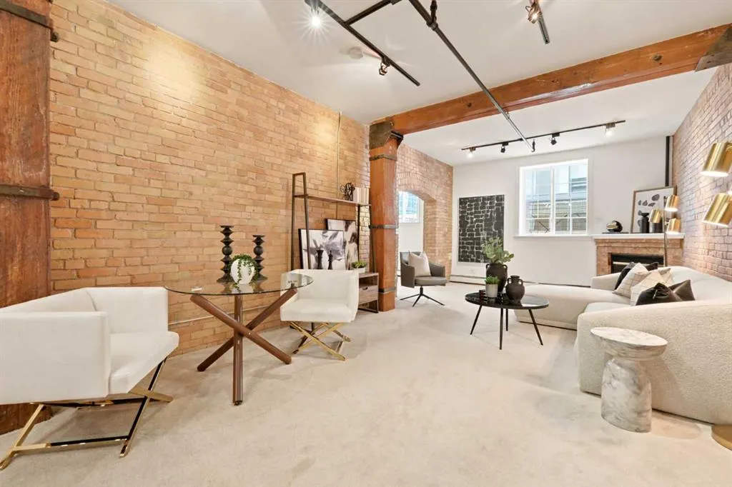 220 11 Avenue SE #317