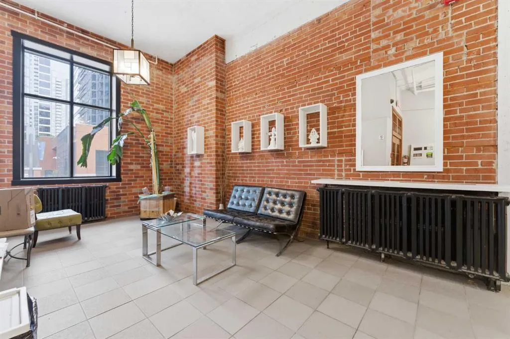220 11 Avenue SE #317
