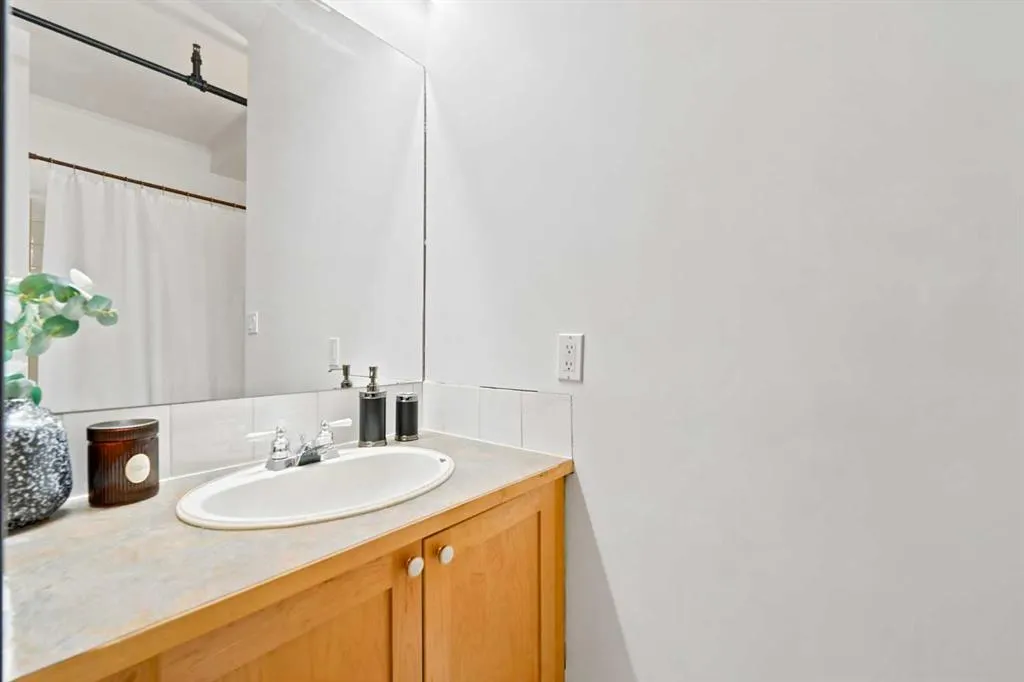 220 11 Avenue SE #317