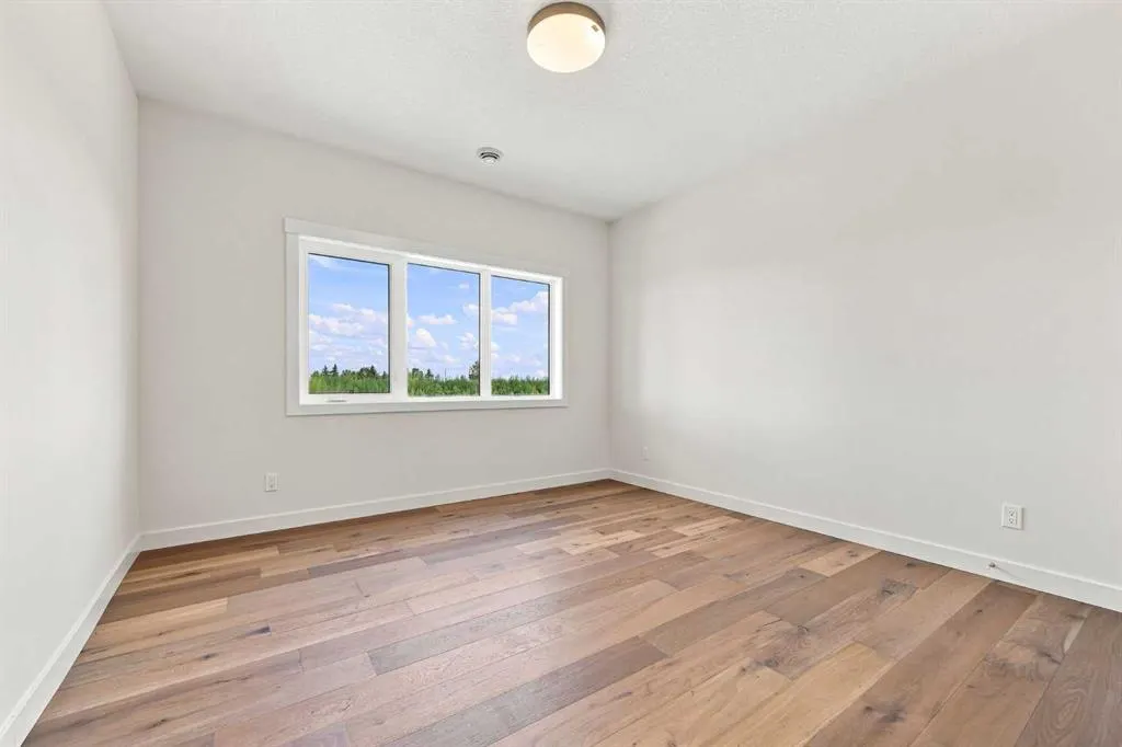 243 Red Tail Ridge SE