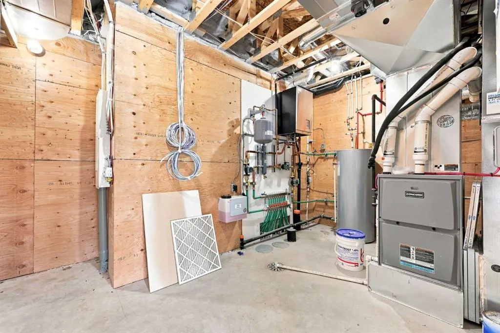 243 Red Tail Ridge SE