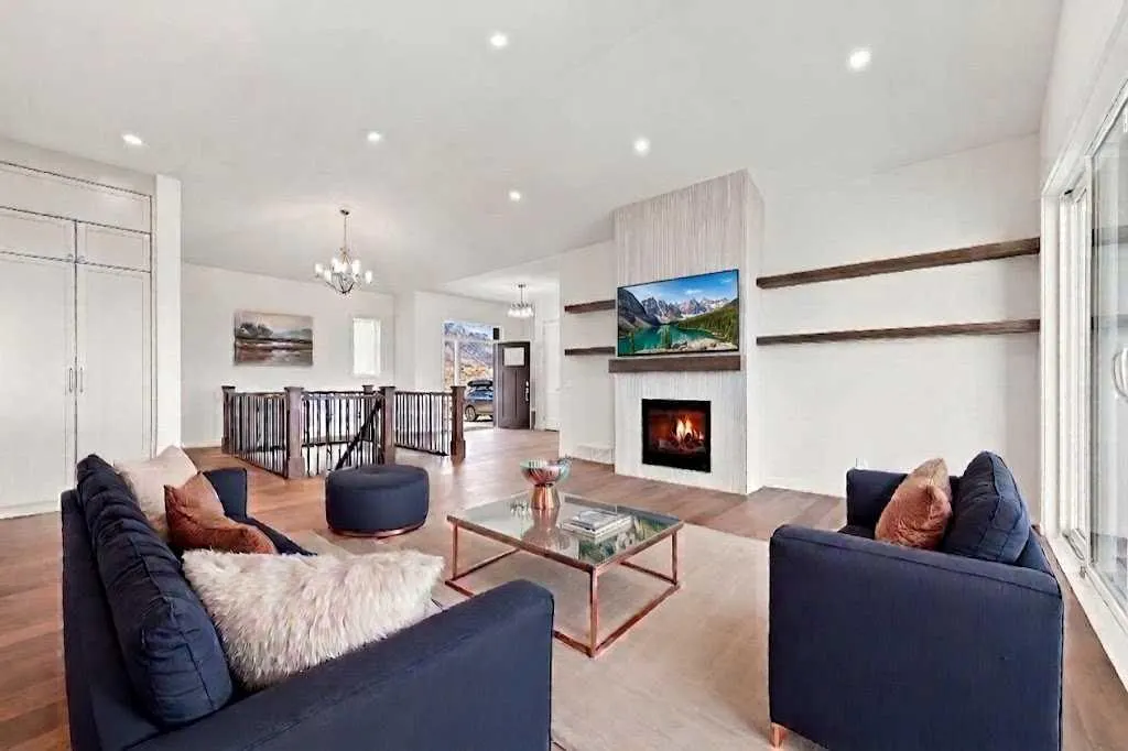 243 Red Tail Ridge SE