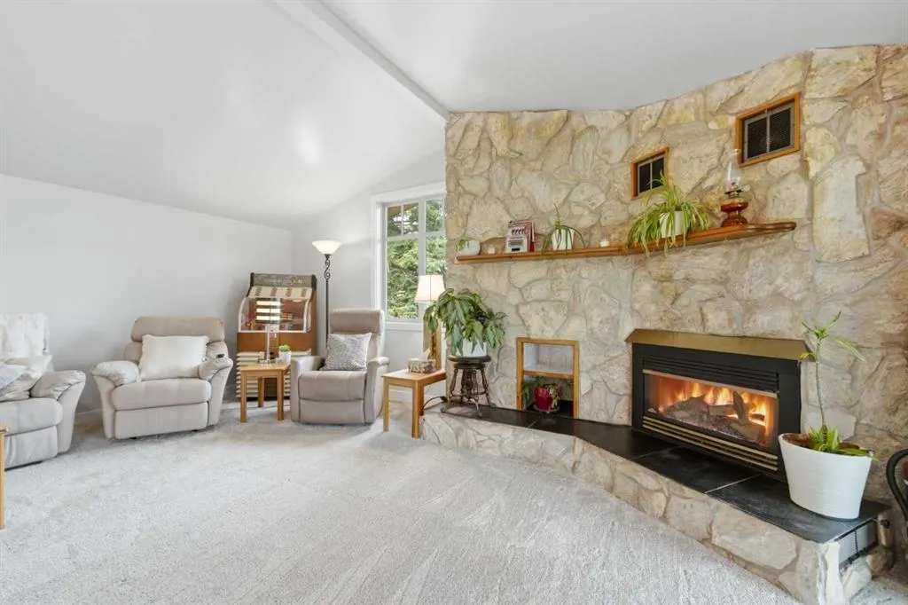 97 Delrich Meadows