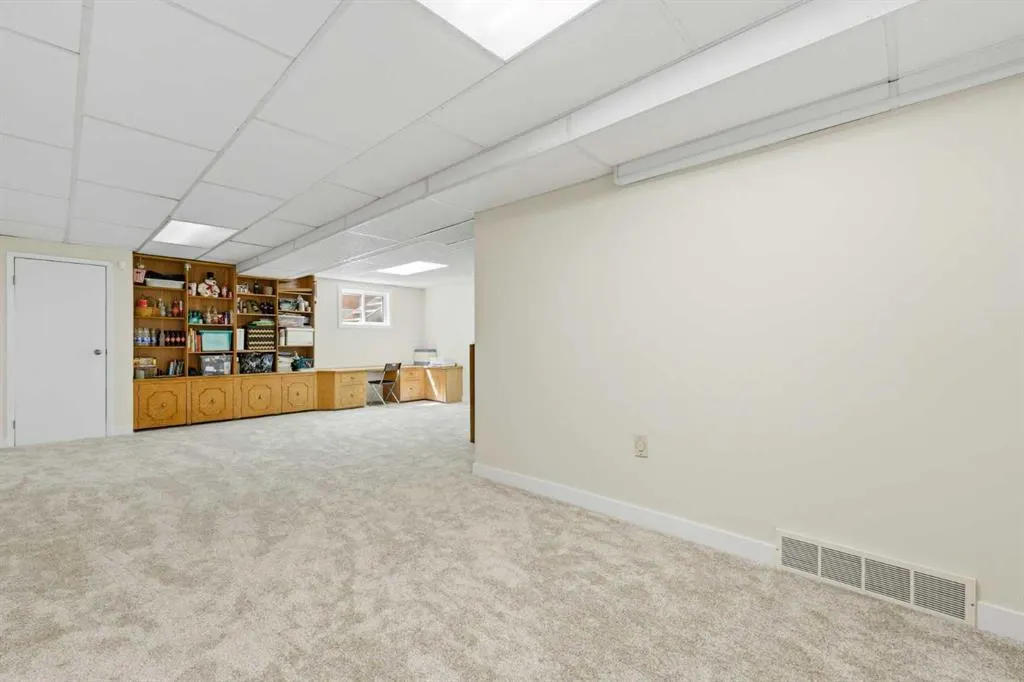 97 Delrich Meadows
