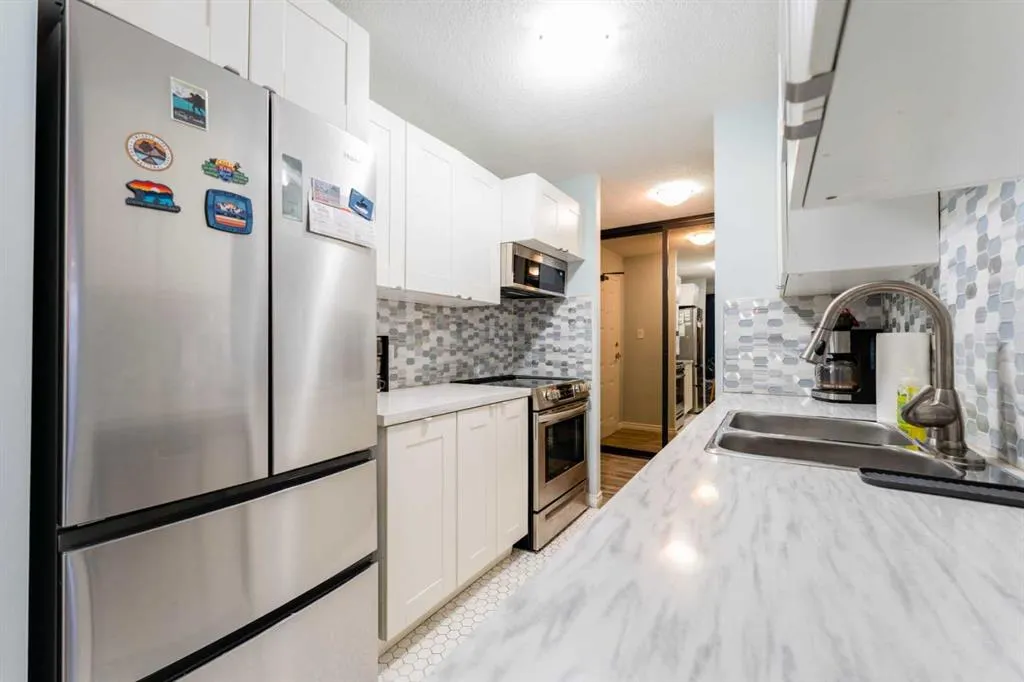 924 14 Avenue SW #506