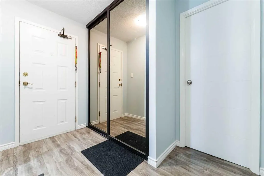 924 14 Avenue SW #506