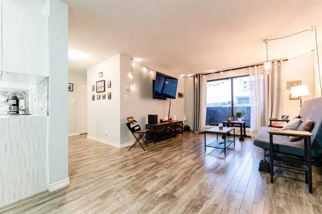 924 14 Avenue SW #506