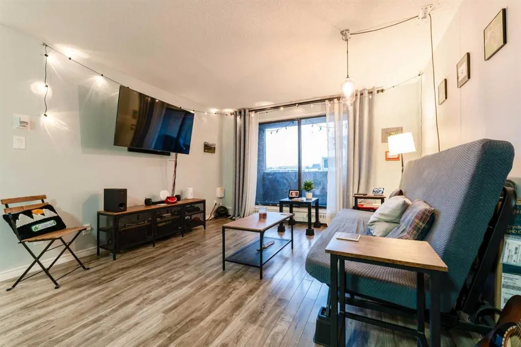 924 14 Avenue SW #506