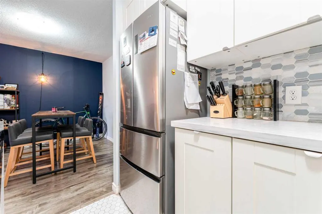 924 14 Avenue SW #506