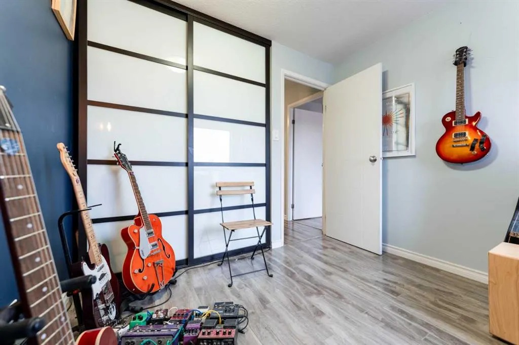 924 14 Avenue SW #506