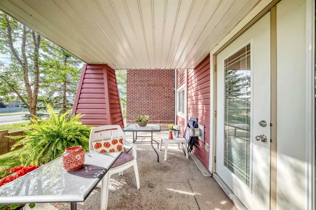 10 Prestwick Bay SE #3116