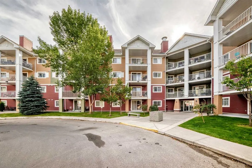 10 Prestwick Bay SE #3116