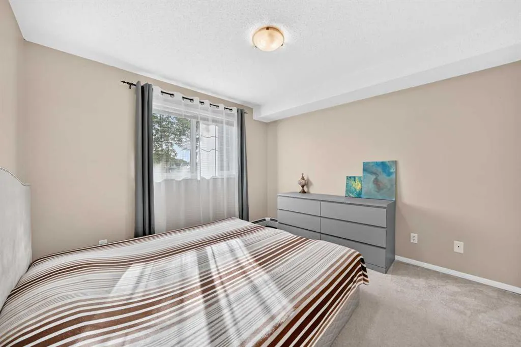 10 Prestwick Bay SE #3116
