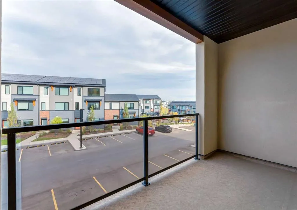 81 Arbour Lake View NW #1203