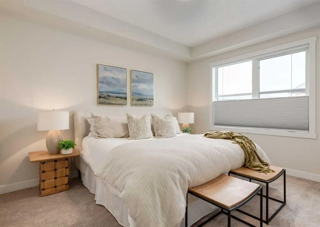81 Arbour Lake View NW #1203