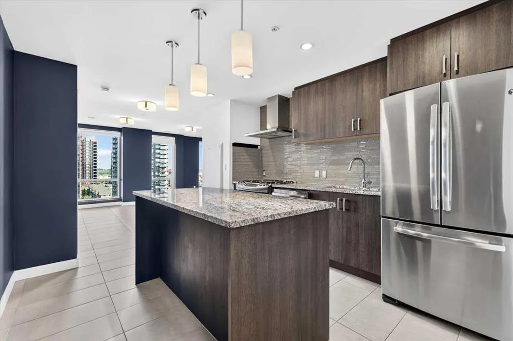 303 13 Avenue SW #1406