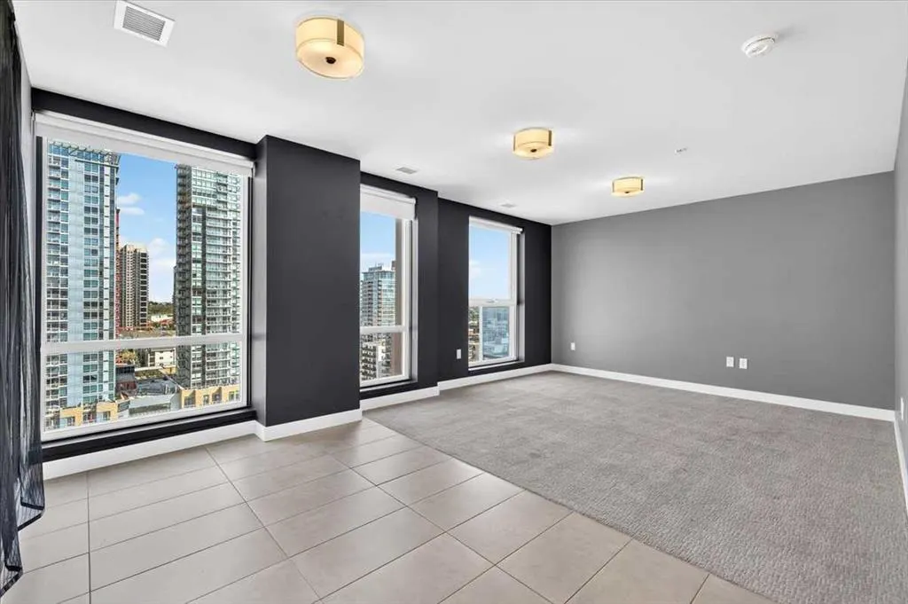 303 13 Avenue SW #1406