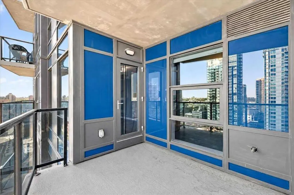 303 13 Avenue SW #1406