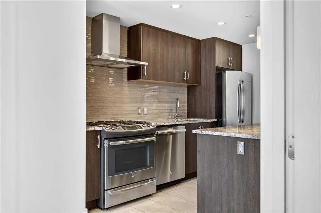 303 13 Avenue SW #1406