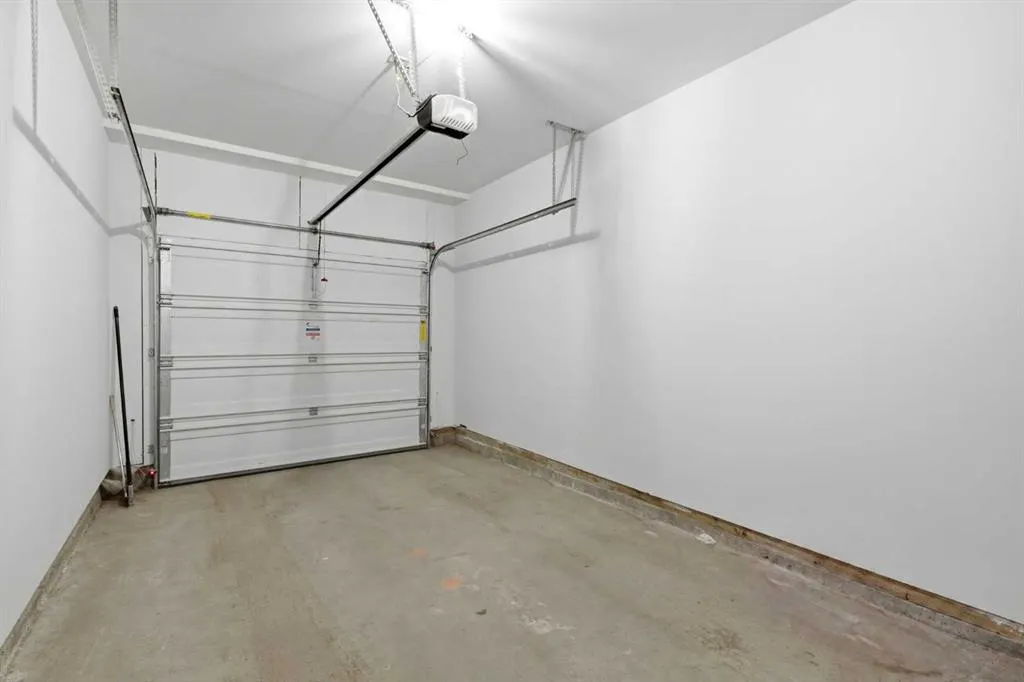 4270 Norford Avenue NW #304