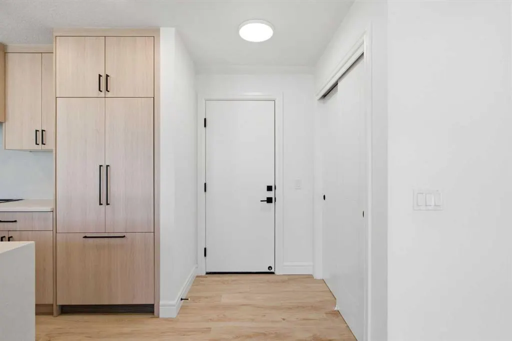 4270 Norford Avenue NW #304