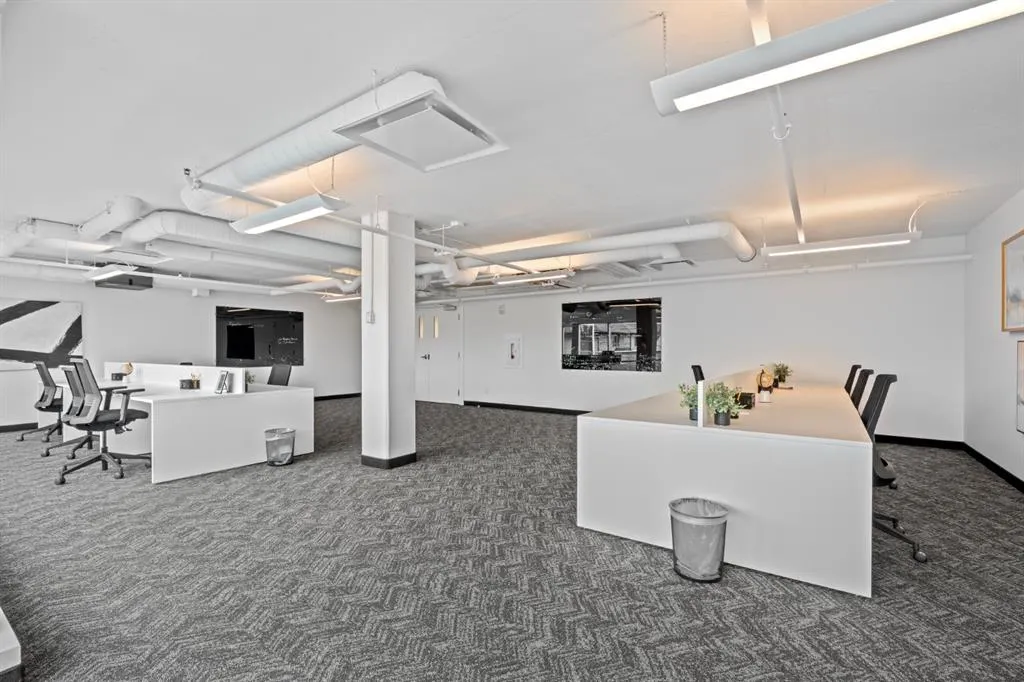 110 18A Street NW #502