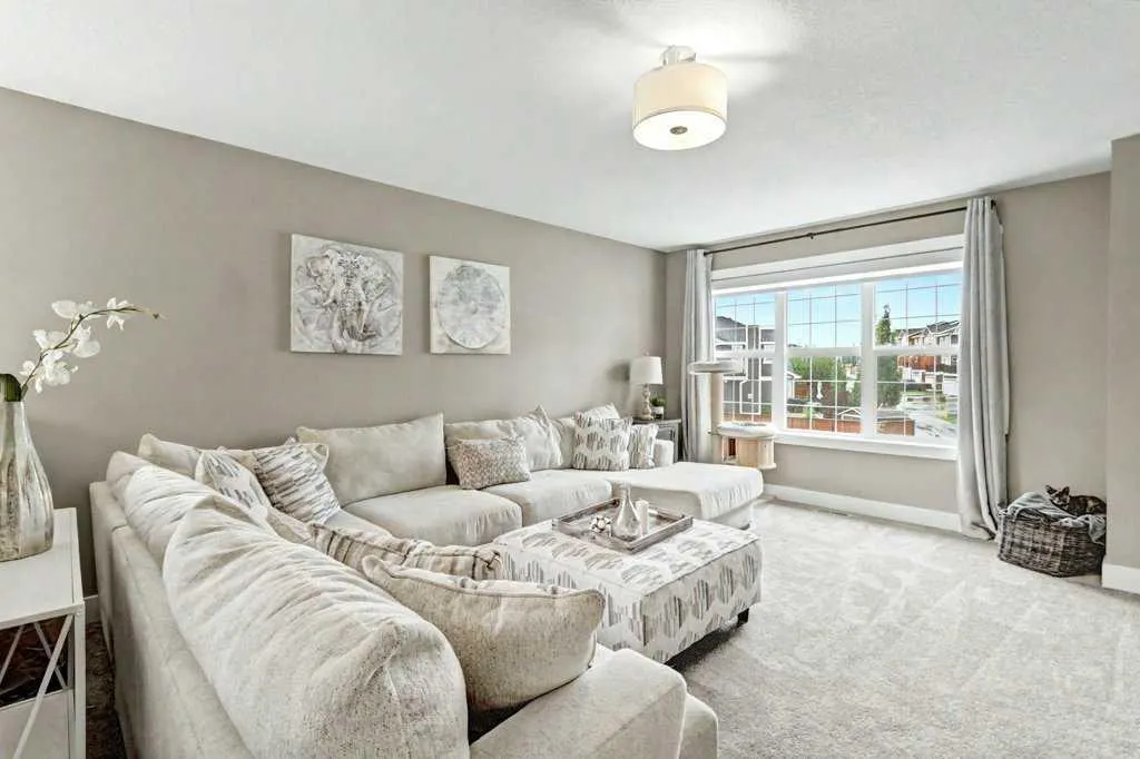 15 Sundown Way
