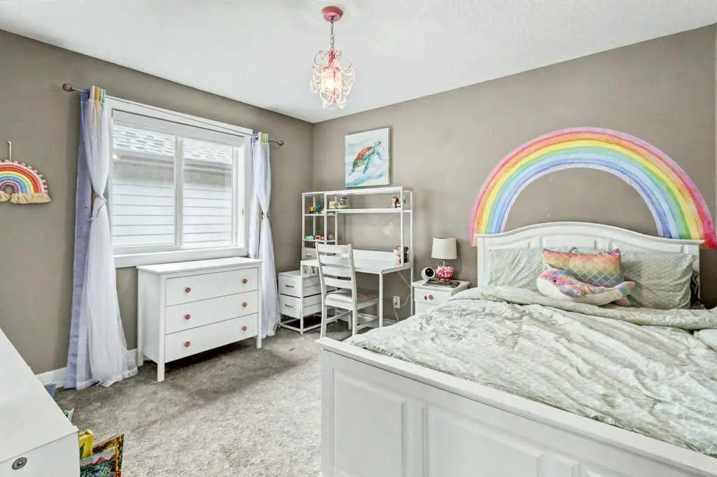 15 Sundown Way