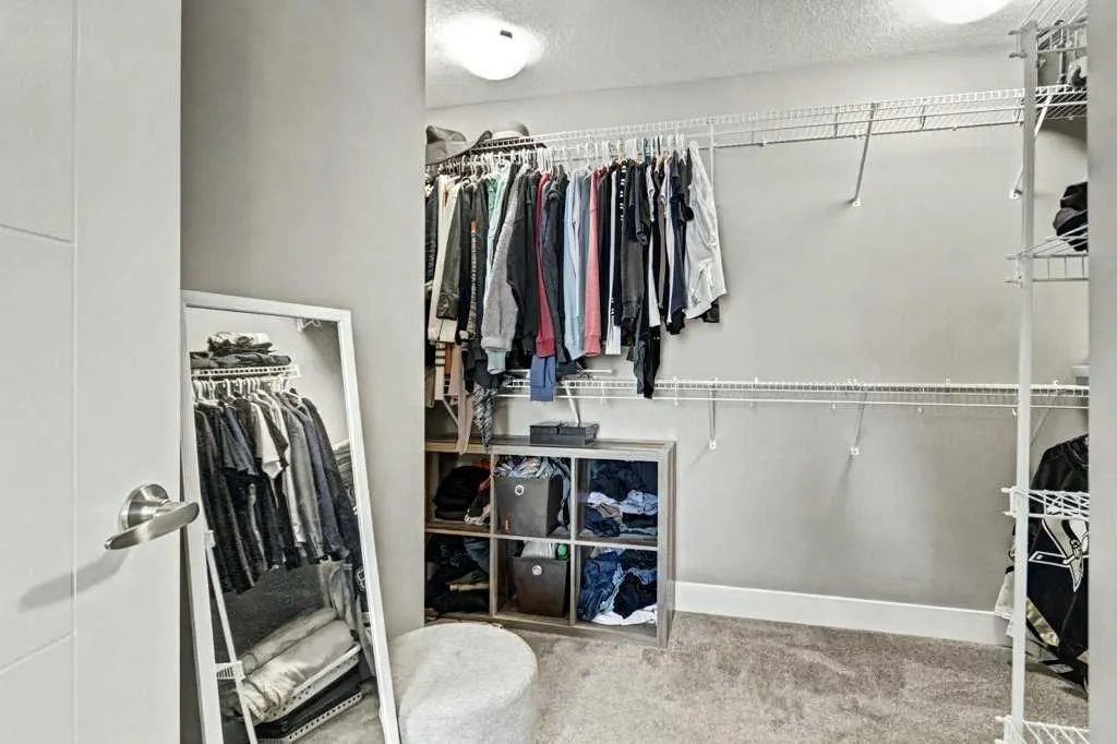 15 Sundown Way